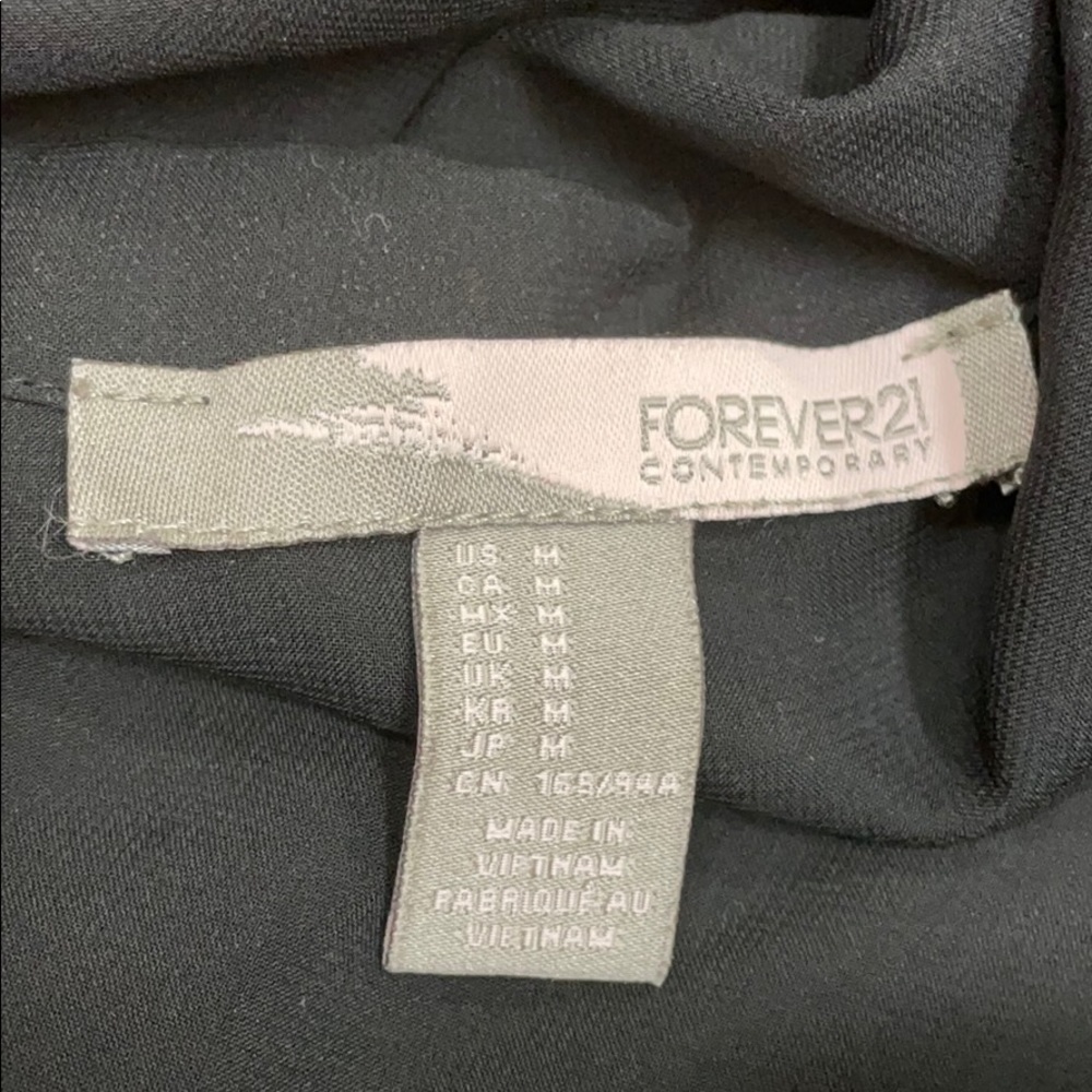Forever 21 Sheer Top Size Medium - Picture 5 of 5